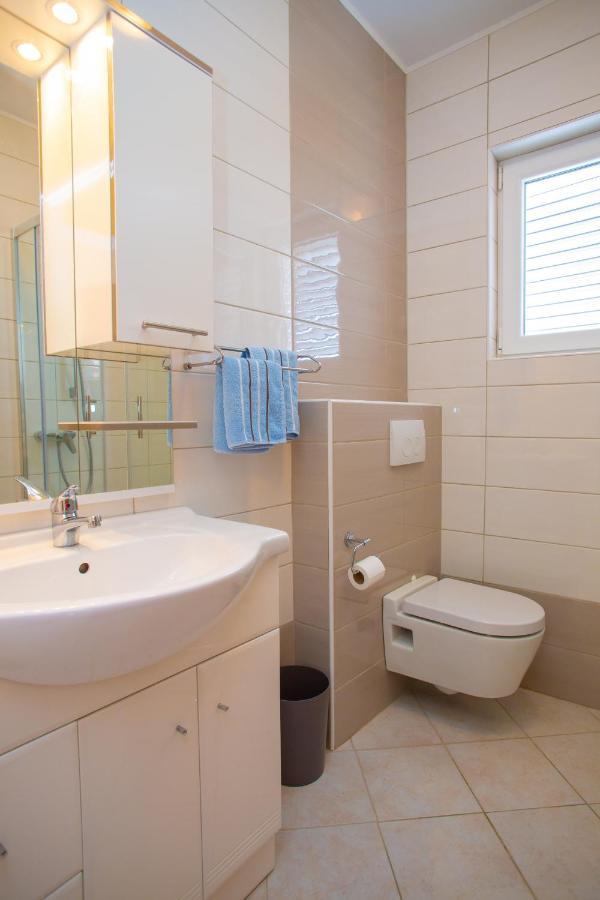 Tonica Apartments نوفاليا المظهر الخارجي الصورة